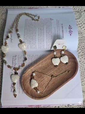 Handmade Cream Heart Necklace & Earring Set by Atelier Perla